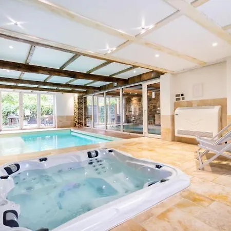 Les Thermes De La Charmille Holiday home Theux